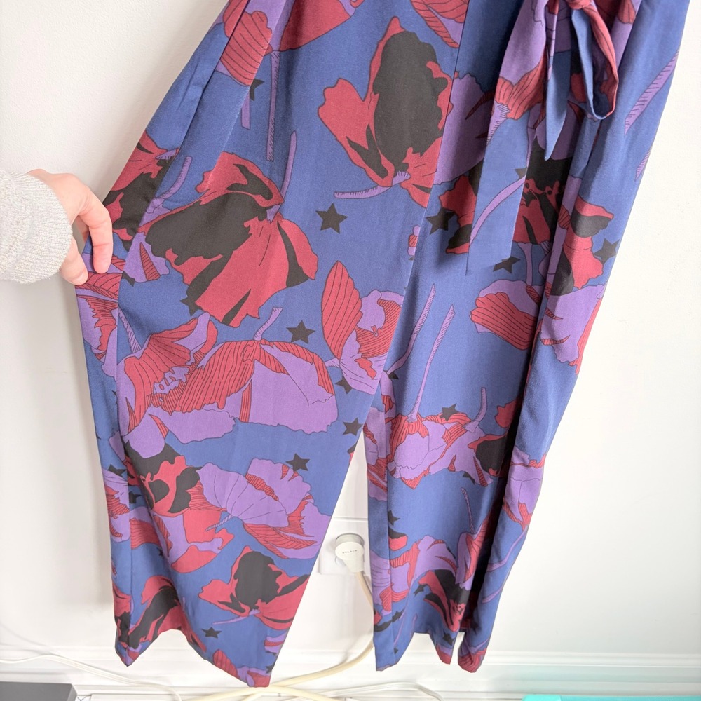 ModCloth Aiming Higher Jumpsuit Small Retro Floral Blue Wide‎ Leg Short Sleeve - Picture 5 of 7